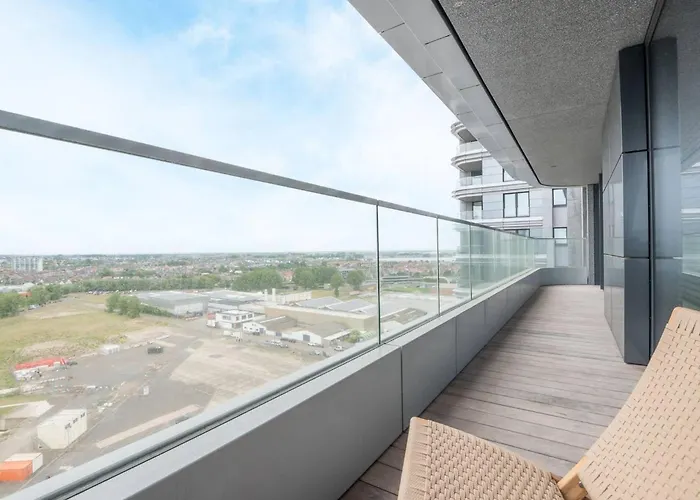 Luxurious 3br App With Unbelievable Views Apartment *