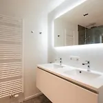 Luxurious 3br App With Unbelievable Views Апартаменти Остенде