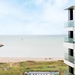 Luxurious 3br App With Unbelievable Views Остенде