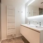 Luxurious 3br App With Unbelievable Views