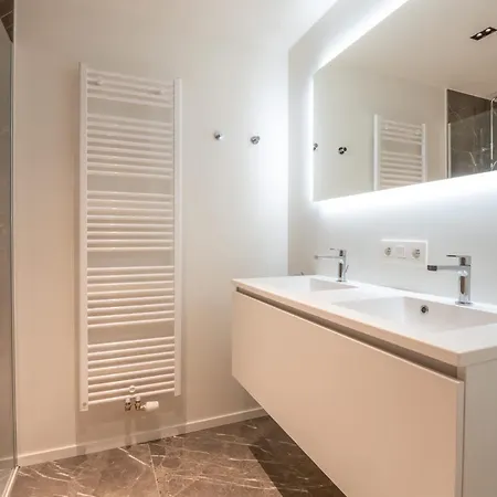 Luxurious 3br App With Unbelievable Views Ostende