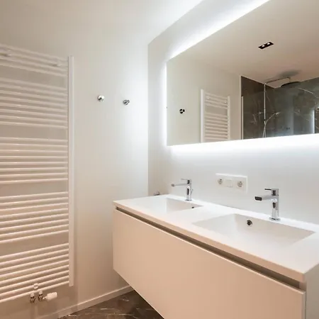 Luxurious 3br App With Unbelievable Views Apartment Ostend